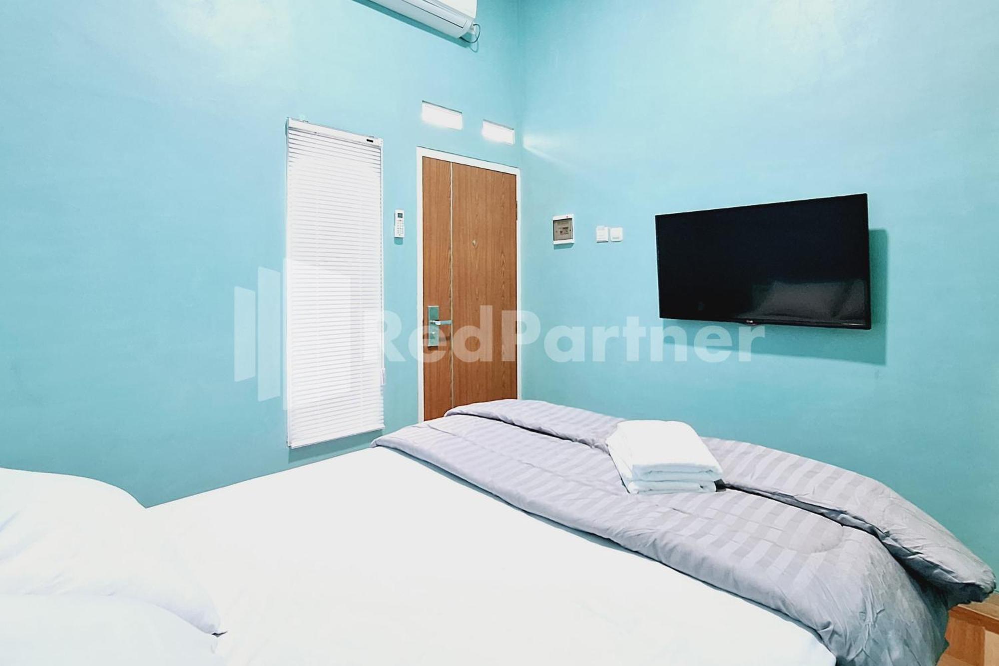 Griya Prashasta Mitra Reddoorz Kediri (East Java) Exterior foto